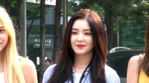 [SSTV영상] 레드벨벳, 남심 녹이는 깜찍한 애교
