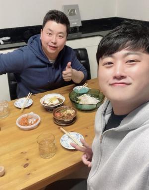 김호중, 정호영 셰프와 다정샷 "호호브라더스" 김원효 "우리집으로 집합!"
