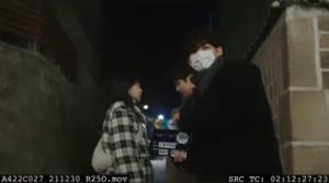 방탄소년단 뷔, &apos;그해 우리는&apos; 촬영장서 슬레이트…절친 최우식 응원