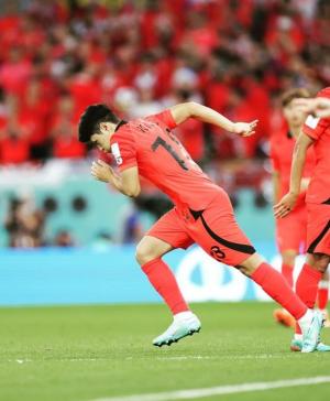 ‘한국 축구의 미래’ 이강인, 가나전 아쉬운 패배…“마지막 경기 최선 다할 것”