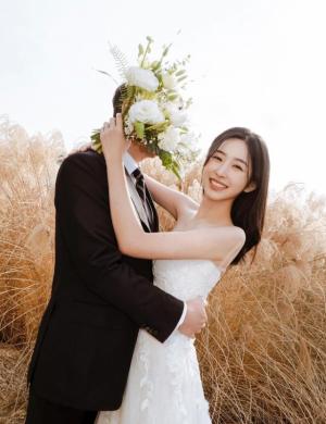 &apos;하트시그널3&apos; 박지현, 25일 결혼..."비율 좋고 무쌍인 사람 이상형" 과거 발언 화제