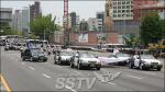 [SS포토]  서울광장을 향해 달리는 盧 운구차량