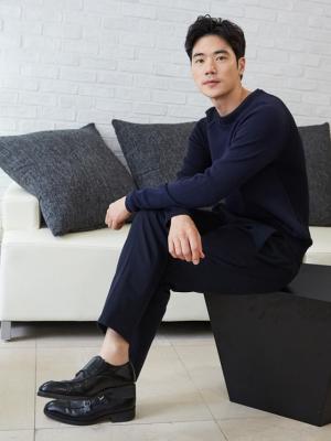 [SS인터뷰] ‘써클’ 김강우, “지금이 솔직하다”는 16년차 배우의 속마음