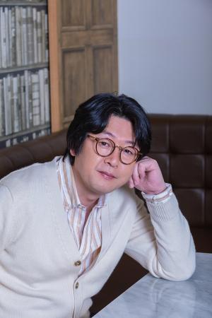 ‘미성년’ 김윤석 “연출과 연기 동시 소화, 다시는 못해…하정우 존경한다” (인터뷰)