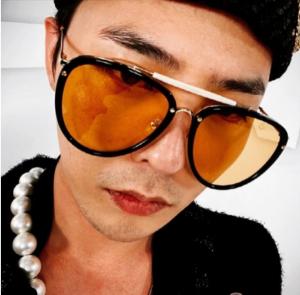 G-Dragon，好消息... “ AD CHANELSS2021”