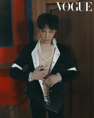 G-Dragon pictorial, Chanel styling that breaks prejudice.."My 20s song is my diary"