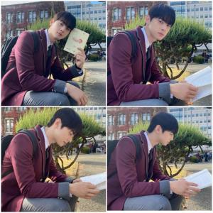 Cha Eun-woo transforms into a perfect visual high school student with uniform fit "Goddess Advent D-1